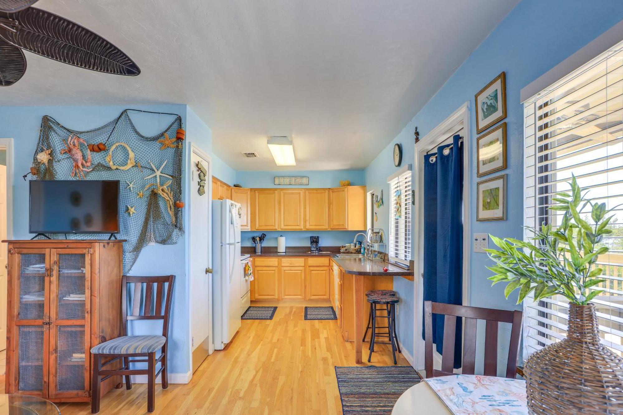 Waterfront Cedar Key Duplex Home Grill And Dock! Exteriör bild