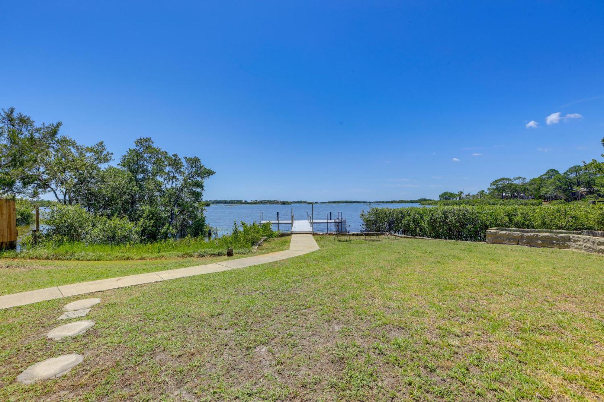 Waterfront Cedar Key Duplex Home Grill And Dock! Exteriör bild